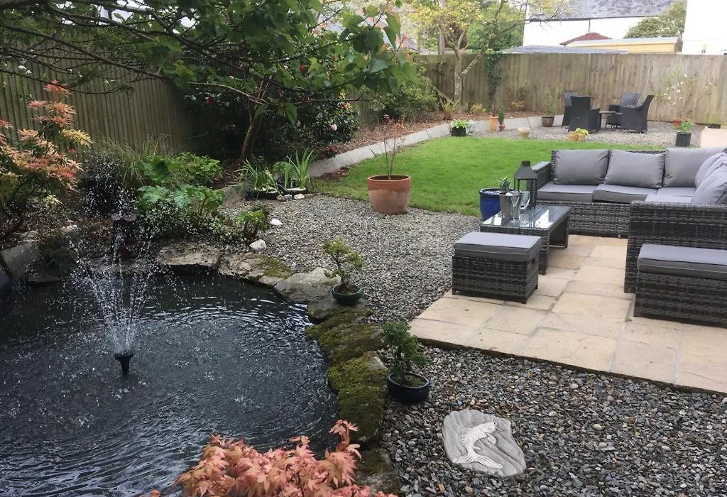 Trethewey Guest House-1